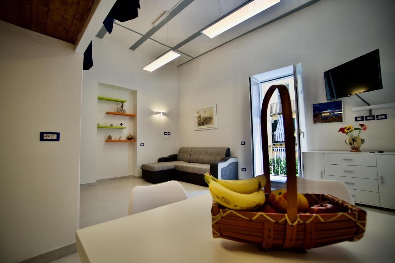 Apartment Maja With Jacuzzi Ischia
